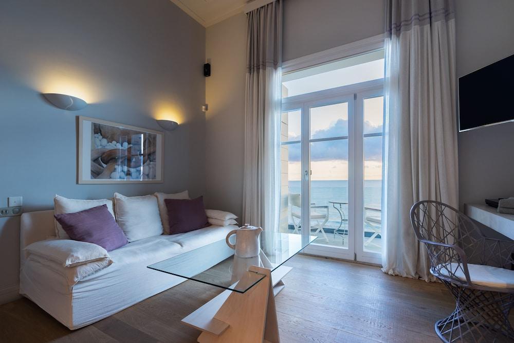 Dexamenes Seaside Hotel Kourouta Bagian luar foto