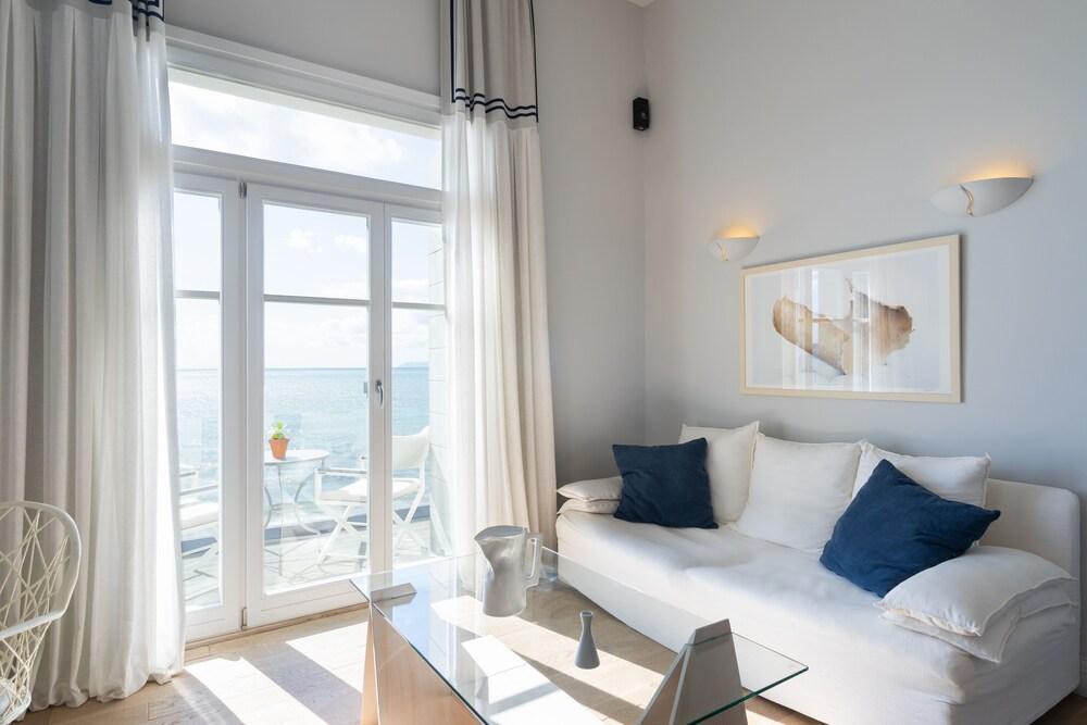 Dexamenes Seaside Hotel Kourouta Bagian luar foto