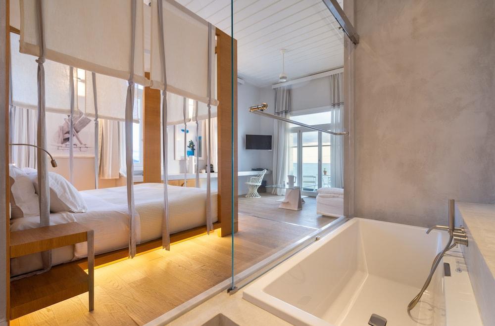 Dexamenes Seaside Hotel Kourouta Bagian luar foto